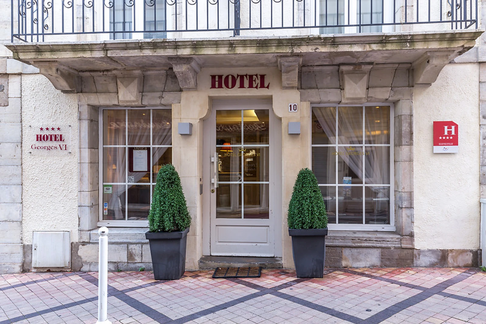 Entrée Hôtel GEORGES VI Biarritz